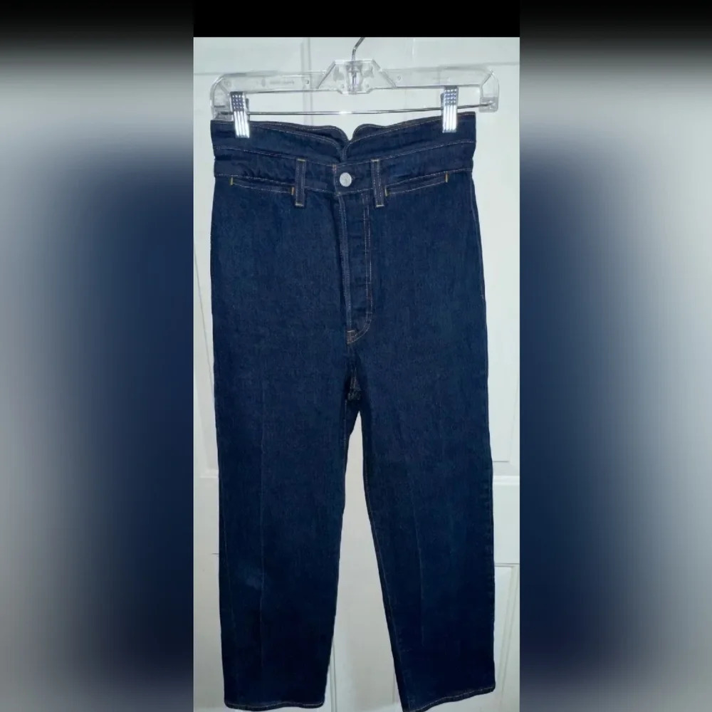 Levi's Ribcage Jeans Size 27